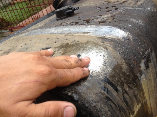 ขายถังน้ำมัน มิเนียม (จีน) 300 ลิตร พร้อมขา