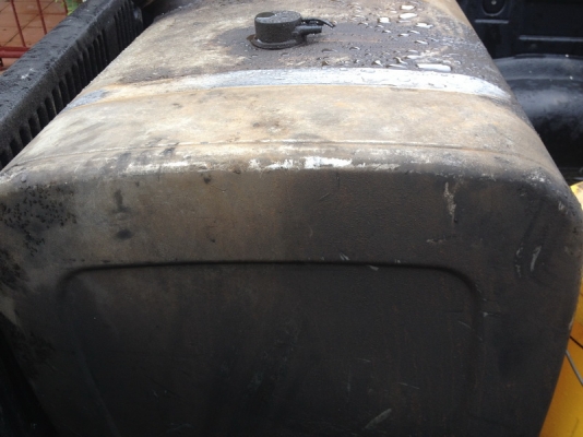 ขายถังน้ำมัน มิเนียม (จีน) 300 ลิตร พร้อมขา