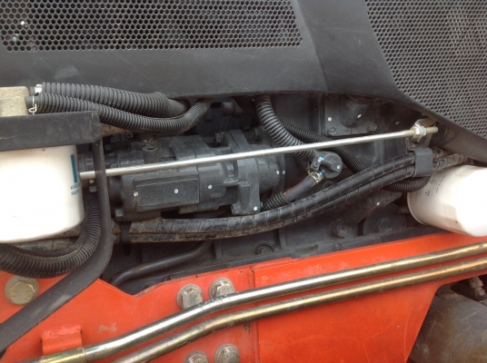 ปัญญาแทรคเตอร์มาแล้ว...จัดมาให้ตามคำเรียกร้อง  คูโบต้า L4708 พร้อมใบมีดคานล่างFD185F ผาน6x24 ตราช้าง ทำงาน 992 ชม.สภาพเดิมๆครับ