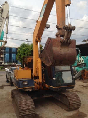 ขายด่วน KOBELCO SK03N2  เก่าในสภาพดี พร้อมใช้งาน  มีแอร์   ใช้งานแค่ 4000  ชม.