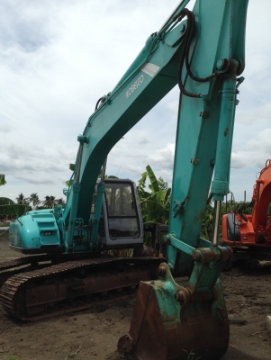 ขายด่วน KOBELCO SK200-3  MARK V SUPER  นำเข้าจากญี่ปุ่น ยังไม่ใช้งานในไทย สภาพสวย