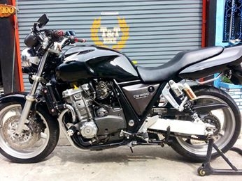 ต้ำพระราม2ขาย HONDA CB1000ปี99 อินวอย สรรพสามิตแท้ครบทุกฉบับ ของแต่งมีท่อสูตร ฟูล และชุดไฟขอทาง