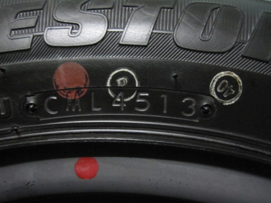 ขายกะทะพร้อมยางป้ายแดงขนาด 175 65 15 ขอบ 15 วิ่งมาแค่ 30 โล