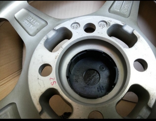 ขายล้อแม็ก spoon ขอบ15 กว้าง 7 นิ้ว 4รู100 offset 35 ขายล้อแม็ก spoon ขอบ15 กว้าง 7 นิ้ว 4รู100 offset 35