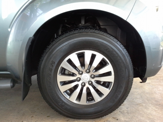 NISSAN NAVARA 4 ประตู 2.5 ปี 2012 NISSAN NAVARA 4 ประตู 2.5 ปี 2012