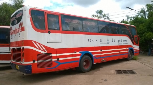 ขายรถแอร์ ป.2 สภาพพร้อมใช้งาน คัสซีเบนซ์ เครื่องเบนซ์ เฟอร์นิเจอร์ครบ เบรคแห้ง ทะเบียนพร้อมครับ