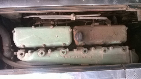 ขายรถแอร์ ป.2 สภาพพร้อมใช้งาน คัสซีเบนซ์ เครื่องเบนซ์ เฟอร์นิเจอร์ครบ เบรคแห้ง ทะเบียนพร้อมครับ