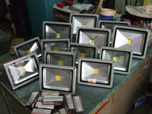 ขายสปอร์ตไลน์ LED 20-50W.