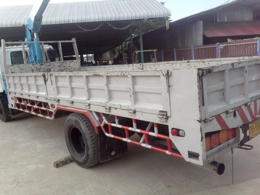 ขายรถบรรทุกหกล้ออีซูซูร็อคกี้ FTR11NY รถห้าง ปี35 เครื่อง 185 แรงม้า ติดเครนทอนาโดท้องวีZ 360 ตัน 4 