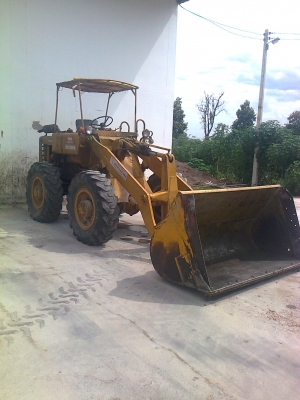 รถตักKOMATSUรุ่น-JH-30Bพร้อมใช้