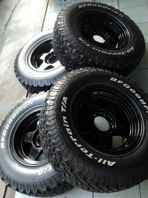 แบรดเลย์ วี + BF All 265/70/16 ปี08 สวยๆ