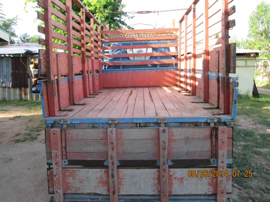 ขายรถบรรทุก 6 ล้อช่วงสั้น ISUZU TL 85 แรง ขายรถบรรทุก 6 ล้อช่วงสั้น ISUZU TL 85 แรง