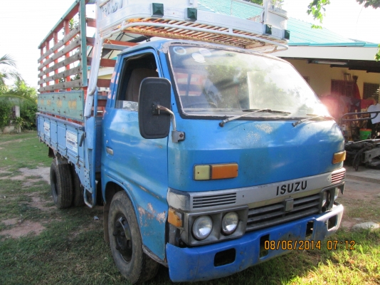 ขายรถบรรทุก 6 ล้อช่วงสั้น ISUZU TL 85 แรง ขายรถบรรทุก 6 ล้อช่วงสั้น ISUZU TL 85 แรง