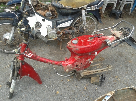 ขายดรีมคุรุ/โคลงชาลี/เครื่องเวฟ125/ดรีม125/เวฟ100มี2เครื่อง