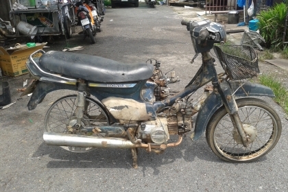 ขายดรีมคุรุ/โคลงชาลี/เครื่องเวฟ125/ดรีม125/เวฟ100มี2เครื่อง