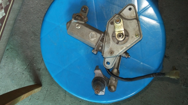 ชุดมอเตอรปัดน้ำฝนรถตู้หัวจรวดฝาปิดท้ายพร้อมมุดฉีดน้ำ