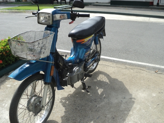 ขายซูซิกิอารซี100ตามสภาพทะเบียนขาดเกิน3ปีขาย4000บาท