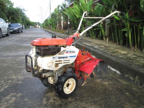 รถพรวนดินเดินตาม!!!! รหัสสินค้า : 13001363  ยี่ห้อ : YANMAR รุ่น : YK300