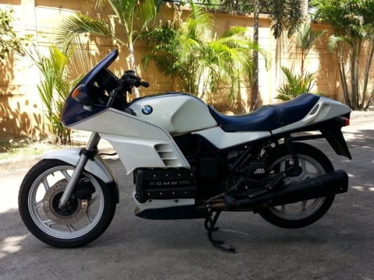 วุฒินนบุรี  ขาย BMW k100rs ABS รถสวยมากๆเครื่องแห้งๆสีเดิมๆลายเส้นเดิม