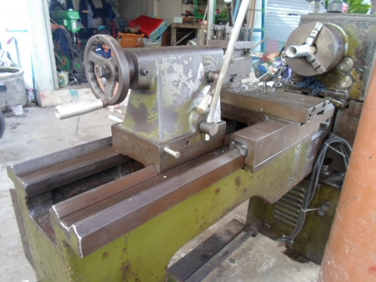 เครื่องกลึง  5 ฟุต 3 เพลา เกียร์บล็อก พร้อมใช้งานได้ทันที 69,000