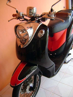 ขาย Fino Classic ปี 54 สีดำแดง ราคาถูกพร้อมโอน ขาย Fino Classic ปี 54 สีดำแดง ราคาถูกพร้อมโอน