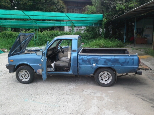 ขายทั้งคู่ครับ ไม่ขายคันเดียว มาเอาก่อนวันนี้ถึง15 มิถุนายน 57 เอาไปเลย 50,000  สุดๆ ใครเร็วใครได้ครับ หลังวันที่ 15 เก็บทำเองละครับ