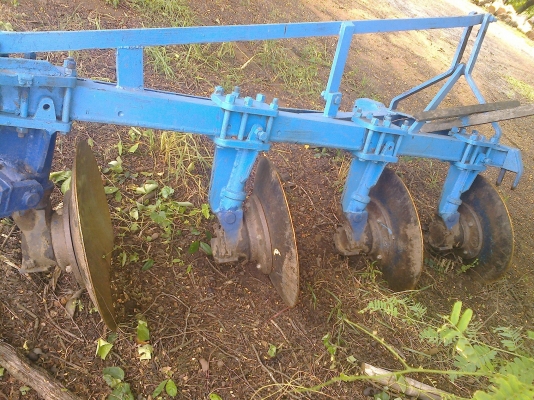 ผาน4รถไถฟอร์ด