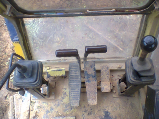 ลดเหลือ  320000  เจ้าของขายเอง kobelco 60 sk03 รถเดิมๆ (ไม่มีเล่ม) ต่อรองได้ 080-1253450