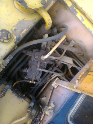 ลดเหลือ  320000  เจ้าของขายเอง kobelco 60 sk03 รถเดิมๆ (ไม่มีเล่ม) ต่อรองได้ 080-1253450