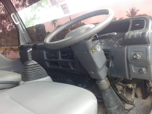 ขายรถ 6 ล้อดัมพ์ ISUZU NPR 130 แรงม้าปี 2549 ราคา 620000