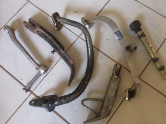 ขายอะไหล่เก่าหลายอย่าง อัน คู่ ละ50บาท