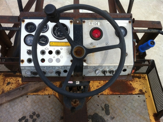 ขายรถบด 7 ตัน Dynapac CC211  นำเข้าจาก USA ไม่เคยใช้งานในไทย สภาพสวย เอกสารครบ