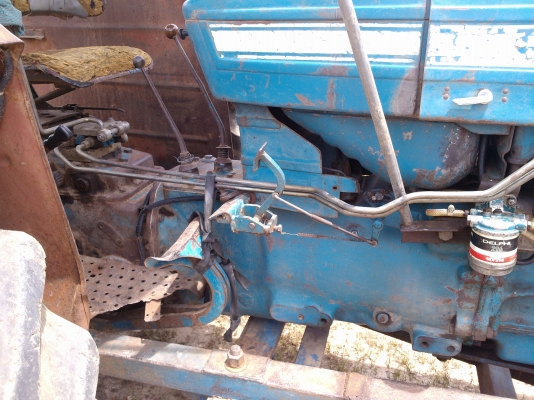 ขายรถไถฟอร์ด 5500 T1 อุปกรณ์ ครบ ขายรถไถฟอร์ด 5500 T1 อุปกรณ์ ครบ