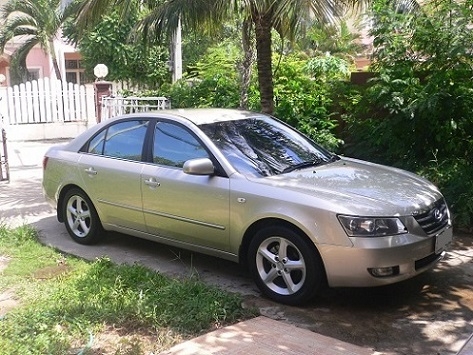 ขายรถ HYUNDAI NEW SONATA 2.4 EXE  ปี 2009 ABS  AIRBAG10ใบ เกียร์ออโต้**---- 385.000----** ติดแก๊สหัวฉีด LPG