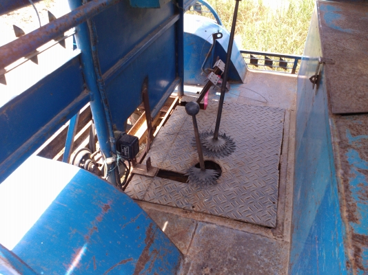 ขายรถอีแต๋น 4ล้อ เพลาลอย เกียร์ 2 ลูก นิสสัน คาร์บอล ขายรถอีแต๋น 4ล้อ เพลาลอย เกียร์ 2 ลูก นิสสัน คาร์บอล