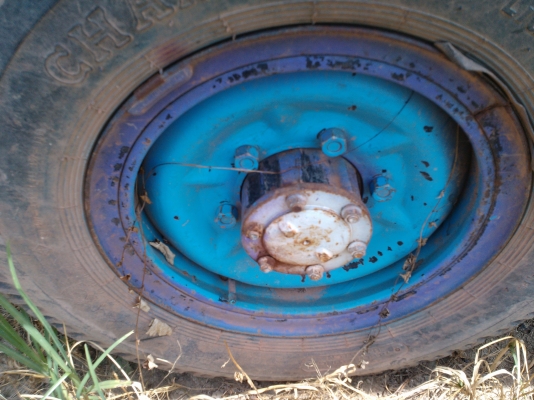 ขายรถอีแต๋น 4ล้อ เพลาลอย เกียร์ 2 ลูก นิสสัน คาร์บอล ขายรถอีแต๋น 4ล้อ เพลาลอย เกียร์ 2 ลูก นิสสัน คาร์บอล