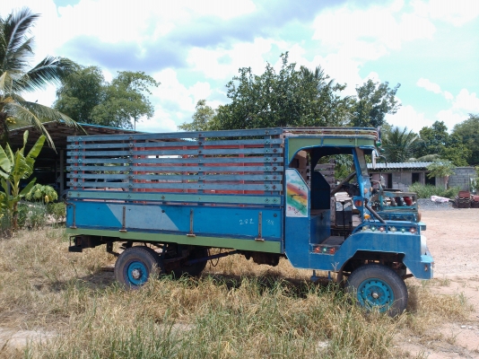 ขายรถอีแต๋น 4ล้อ เพลาลอย เกียร์ 2 ลูก นิสสัน คาร์บอล ขายรถอีแต๋น 4ล้อ เพลาลอย เกียร์ 2 ลูก นิสสัน คาร์บอล