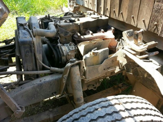 รถอีซูซุ 6 ล้อ รั้ว  ( ไม่ดั้ม ) NPR 115 แรงม้า. ปี 54   ( รถประกอบ )  สนใจติดต่อ 081 - 6079515