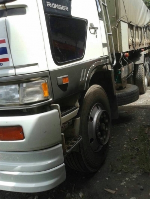 รถบรรทุกสิบล้อดัมพ์ ไฮเทค 1M 220 แรง มีระบบลากจูง รถบรรทุกสิบล้อดัมพ์ ไฮเทค 1M 220 แรง มีระบบลากจูง