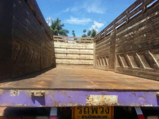 รถอีซุซุ 10 ล้อดั้ม 300 แรงม้า. ปี 53  ( ขายแม่ , ลูก )  , ( รถวิ่ง 3xx,xxx กม. )   สนใจติดต่อ 081 - 6079515