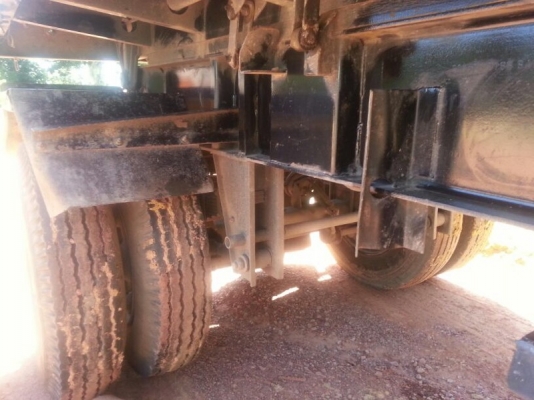 รถอีซุซุ 10 ล้อดั้ม 300 แรงม้า. ปี 53  ( ขายแม่ , ลูก )  , ( รถวิ่ง 3xx,xxx กม. )   สนใจติดต่อ 081 - 6079515