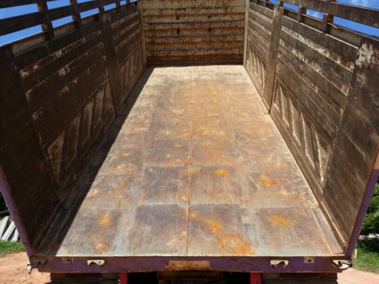 รถอีซุซุ 10 ล้อดั้ม 300 แรงม้า. ปี 53  ( ขายแม่ , ลูก )  , ( รถวิ่ง 3xx,xxx กม. )   สนใจติดต่อ 081 - 6079515