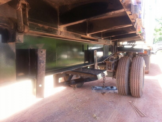 รถอีซุซุ 10 ล้อดั้ม 300 แรงม้า. ปี 53  ( ขายแม่ , ลูก )  , ( รถวิ่ง 3xx,xxx กม. )   สนใจติดต่อ 081 - 6079515