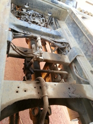 รถอีซุซุ 10 ล้อดั้ม 300 แรงม้า. ปี 53  ( ขายแม่ , ลูก )  , ( รถวิ่ง 3xx,xxx กม. )   สนใจติดต่อ 081 - 6079515