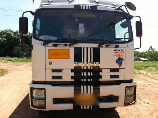 รถอีซุซุ 10 ล้อดั้ม 300 แรงม้า. ปี 53  ( ขายแม่ , ลูก )  , ( รถวิ่ง 3xx,xxx กม. )   สนใจติดต่อ 081 - 6079515