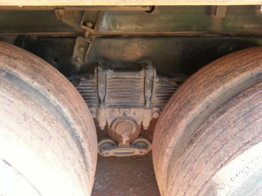 รถอีซุซุ 10 ล้อดั้ม 300 แรงม้า. ปี 53  ( ขายแม่ , ลูก )  , ( รถวิ่ง 3xx,xxx กม. )   สนใจติดต่อ 081 - 6079515