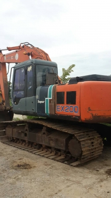 รถแบคโฮ HITACHI EX200-2 รถใช้งานดี ในราคาประหยัด กับราคาต่อรองได้ รับประกันการใช้งาน.