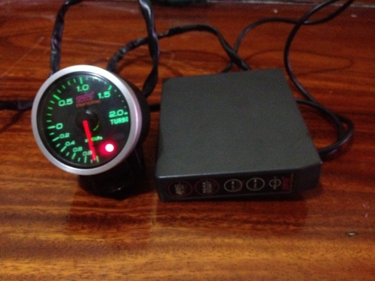 วัดบูส DEFI STI แท้เก่ายุ่นมีกล่องขาดเซนเซอรสภาพใช้งานได้ปกติ