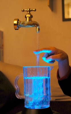 โคมไฟก็อกน้ำลอยได้