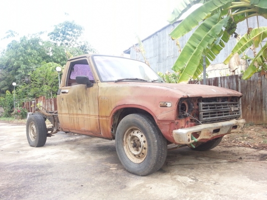 ขายรถโตโยต้า ม้ากระโดด ราคาถูก พร้อมทะเบียน